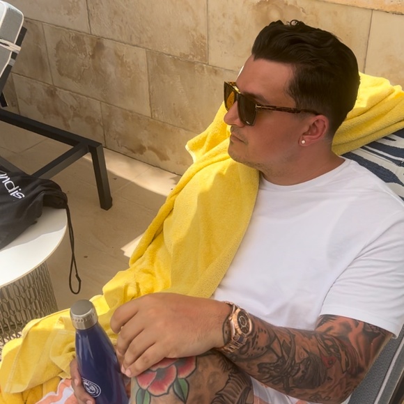 Meet your Posher, Anthony - Picture 2 of 2